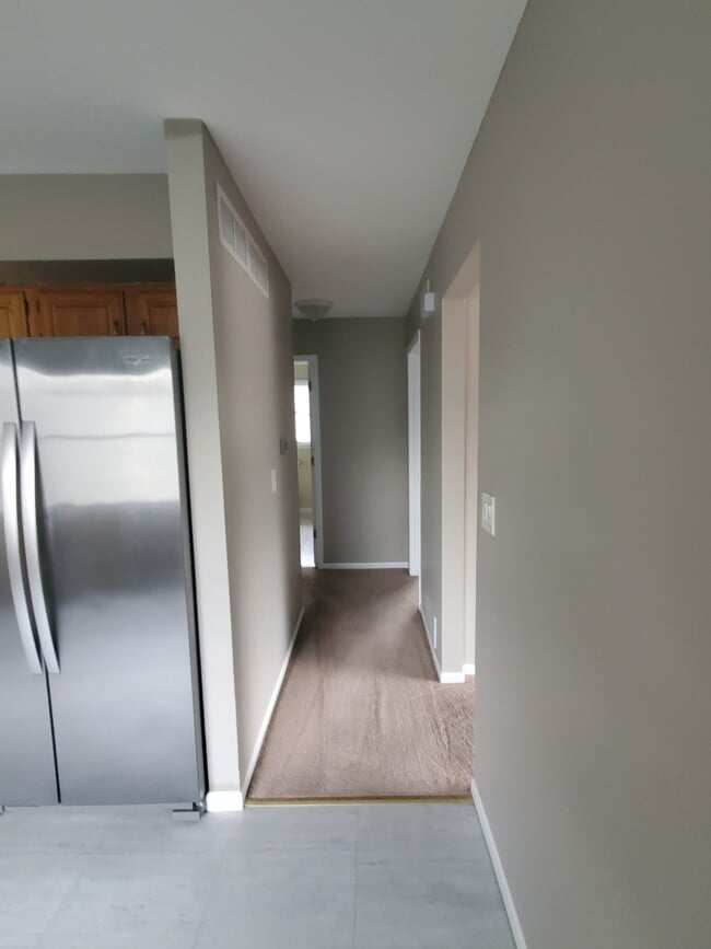 Photo - 213 E Washington St Unit 2nd Floor