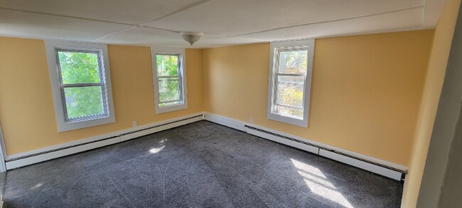 Photo - 5 Ivy Ct Unit 2