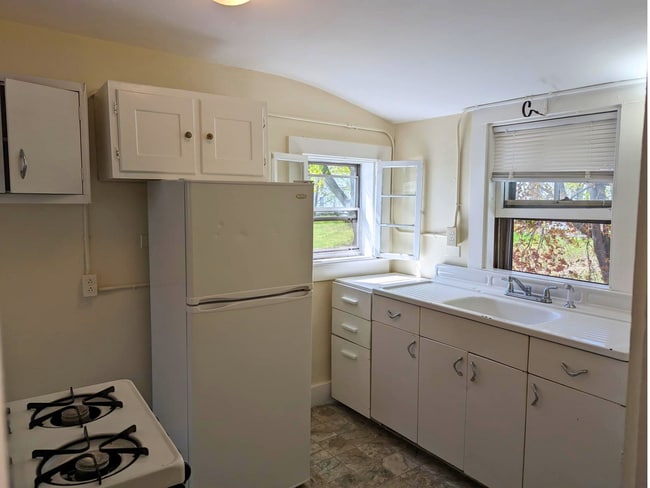 Photo - 165 Brunswick St Unit 7