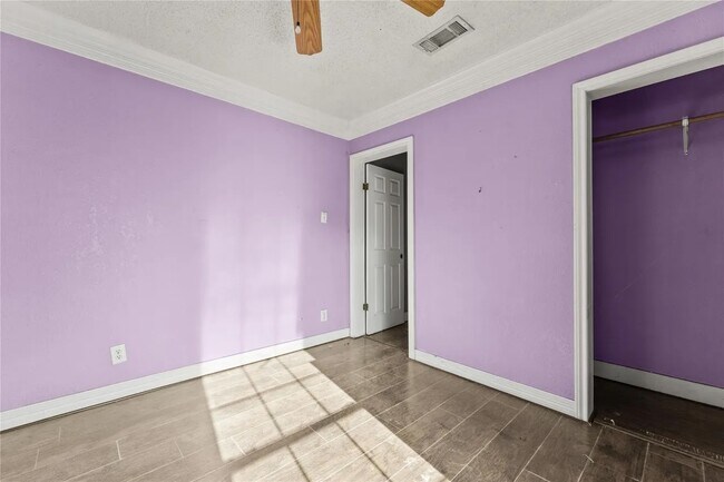 Photo - 1820 Live Oak Ave