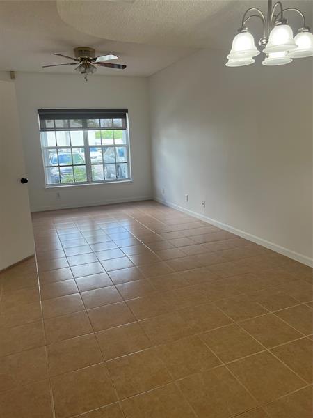 Photo - 3104 SW 50th St