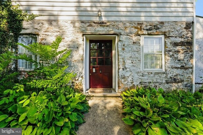 8200 Buckland Mill Rd