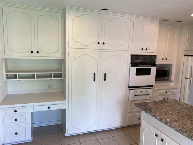 Photo - 3615 Elmridge St