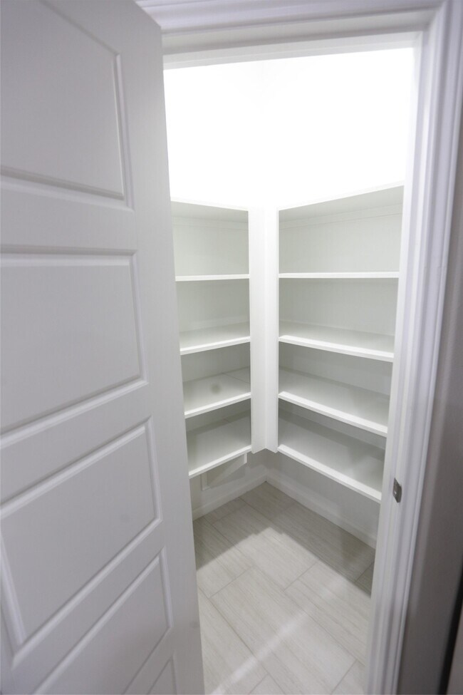 Photo - 509 Avenue I