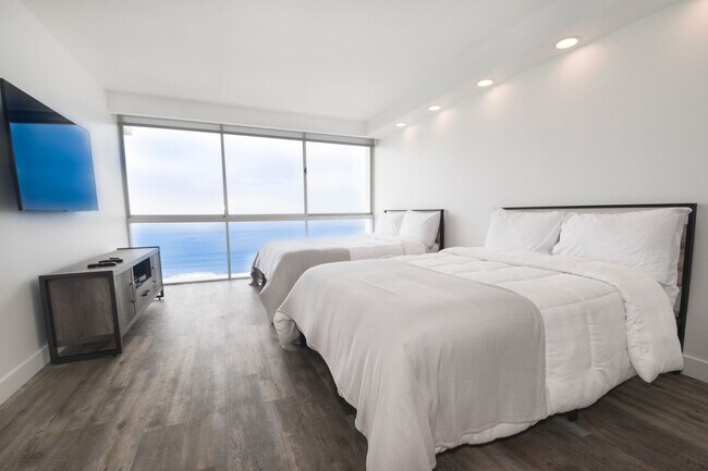 1830 Avenida Del Mundo Unidad Vacation Rental