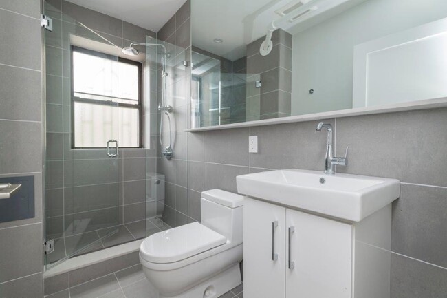 Photo - 119 Highland Ave Apartment Unit 11
