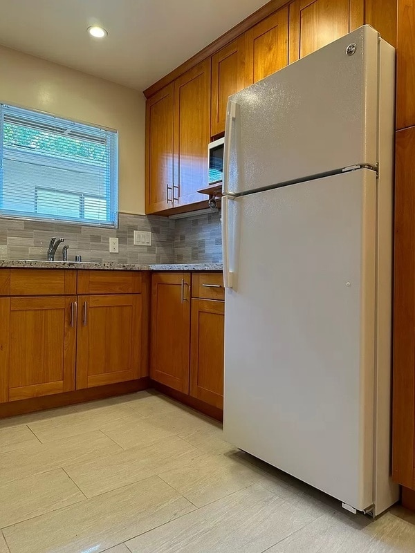 Photo - 214 Waverley St Unit Apt 5