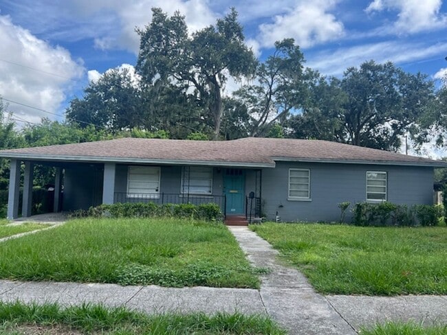 Building Photo - Three Bedroom One Bath - Southside Lakeland Rental