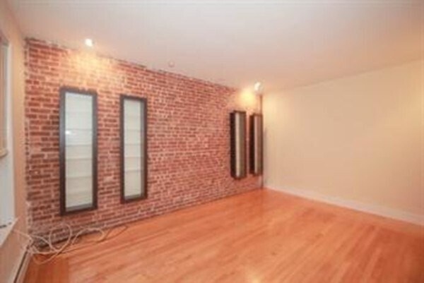 1751 Commonwealth Ave