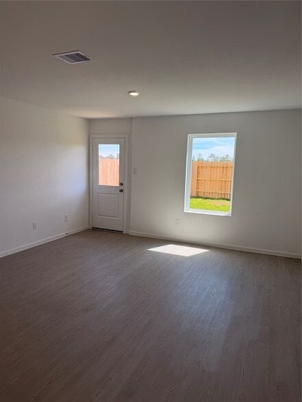 Photo - 20150 Green Mallard St