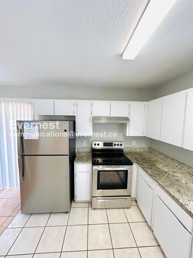 Photo - 3706 N Garrison St