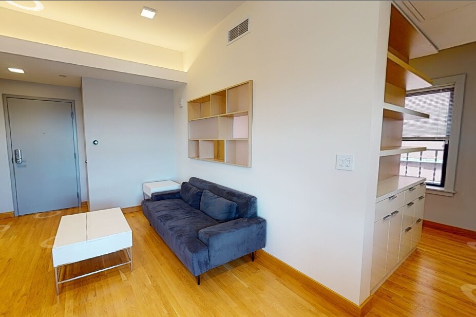 Photo - 116 Mount Auburn St Unidad 64