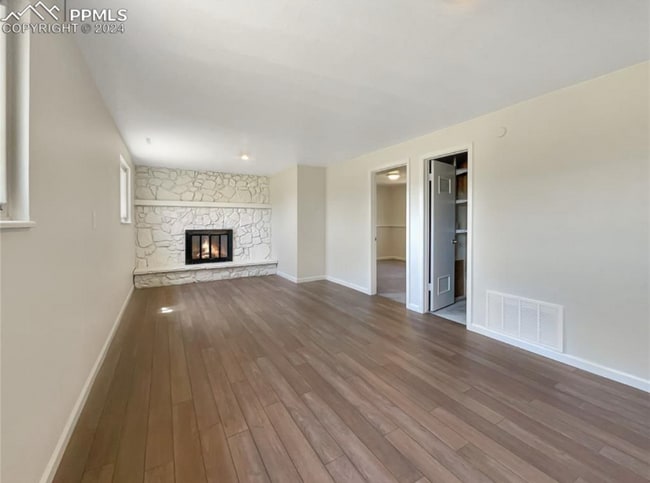 Photo - 555 Avenida Del Cielo