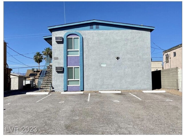 2-Bedroom, 1-Bath Condo Located in a Quain... - 2-Bedroom, 1-Bath Condo Located in a Quain... Unidad 3