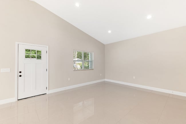 Photo - 2770 Schaller Rd