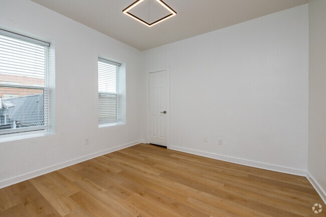 1BR, 1BA - 550SF - Bedroom