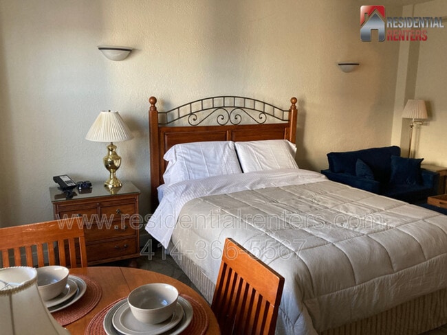 Photo - 1028 E Juneau Ave Unit 616