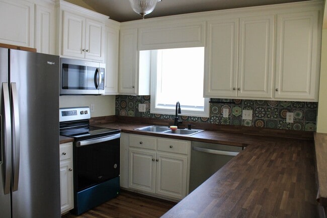 Photo - 4325 Blazing Star Ln NW