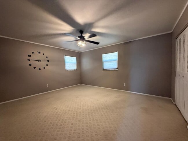 Photo - Beautiful Port Orange 4 Bed 2.5 Bath Serene Home Available IMMEDIATELY!