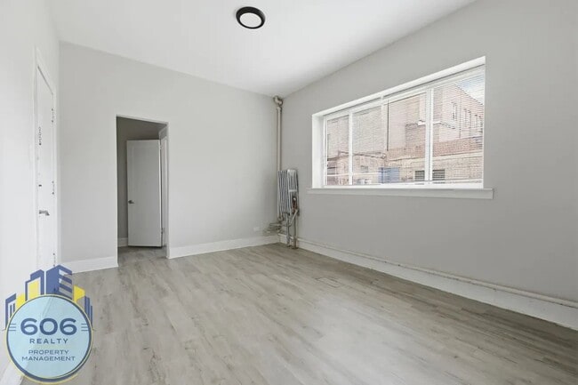 Photo - 6912 N Ashland Ave Unit 6912 North Ashland Ave