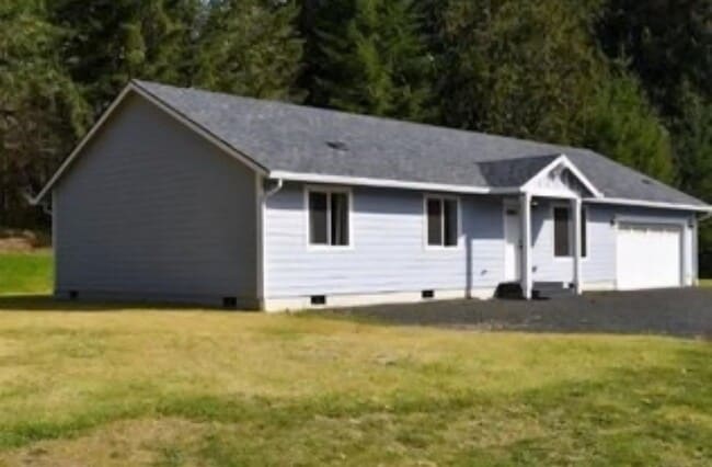 Building Photo - 3 bedroom Rambler off of Agate Rental
