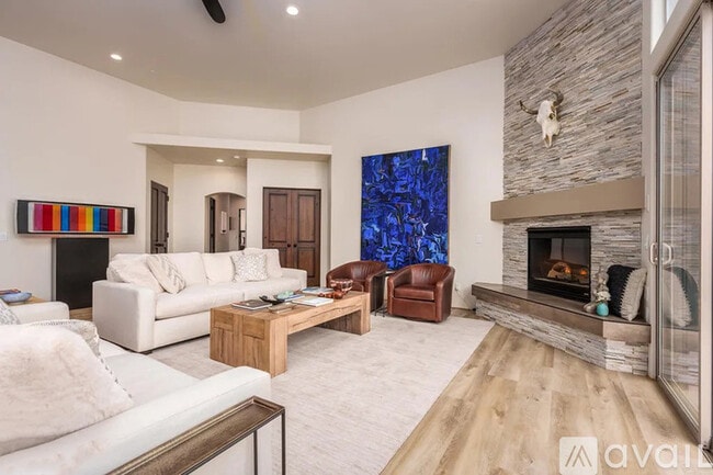 Photo - 120 Cll Irena