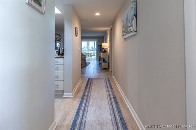 Photo - 5596 NE Gulfstream Way