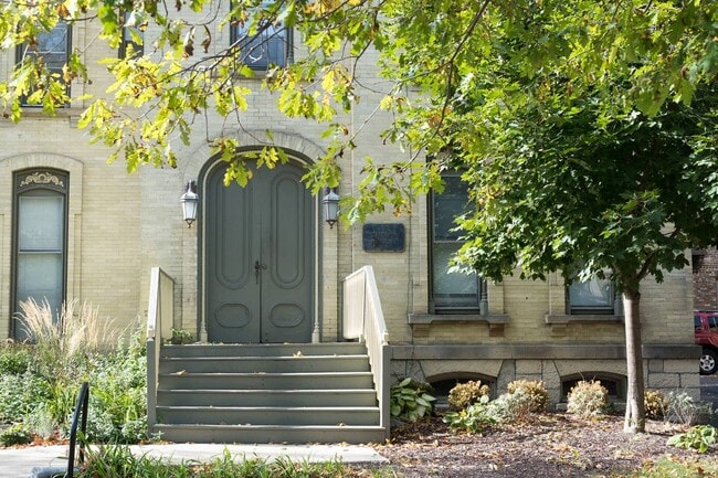 The Mansion