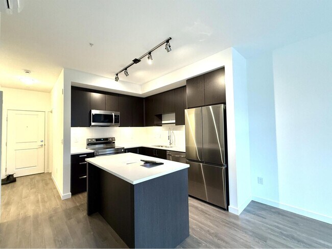 Photo - 15733-15785 85 Ave Unit 215