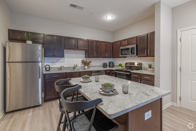 1BR, 1BA - 718SF Kitchen