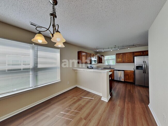 Photo - 1347 Egret Ln