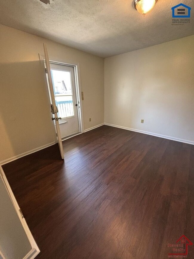 Photo - 246 Dogwood Pointe Dr