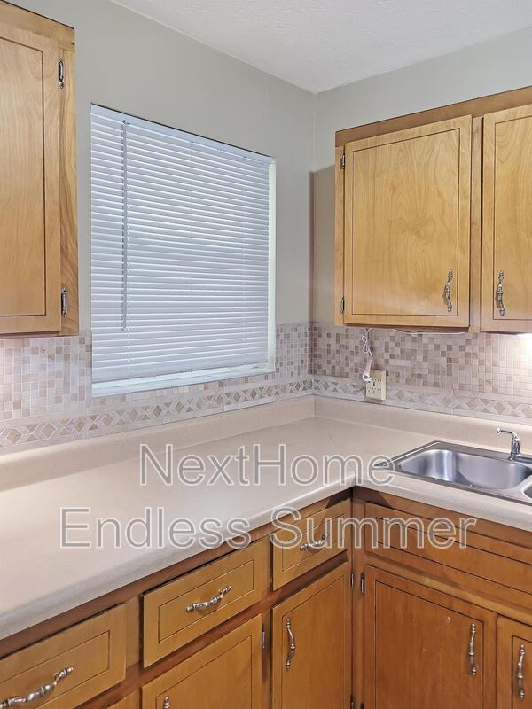 Photo - 2006 Brookview Dr S