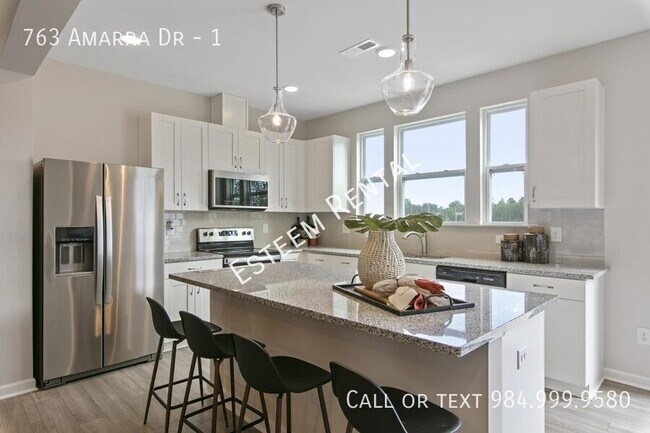 Photo - 763 Amarra Dr