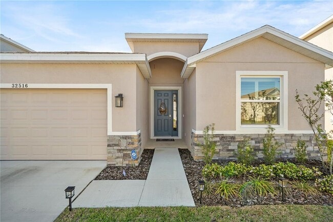 Photo - 32516 Osprey Peak Wy