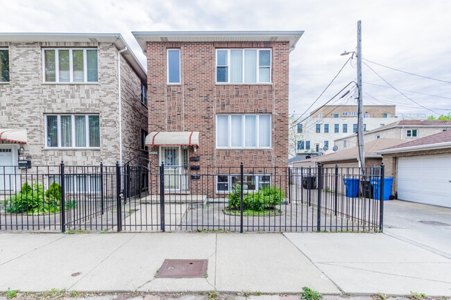 Photo - 1343 W 31st St Unidad 1 Rental