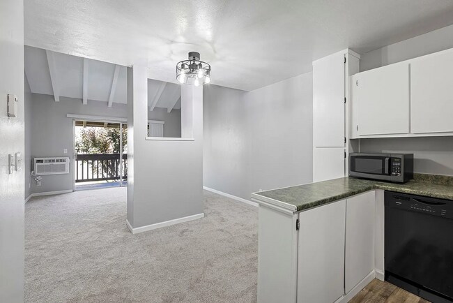 Photo - Beautiful 1 bedroom 1 bathroom upstairs unit. Unit APT 15