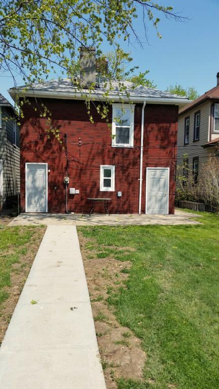 Photo - 145 E Duncan St