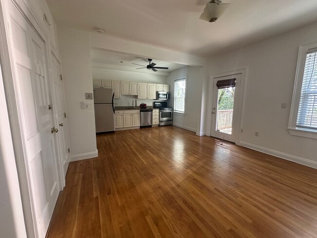 Photo - 63 Gates St Unidad Apt 2