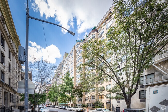 Photo - The Queen Anne