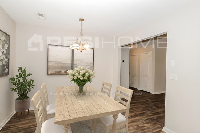 Photo - 116 Meadow Green Dr