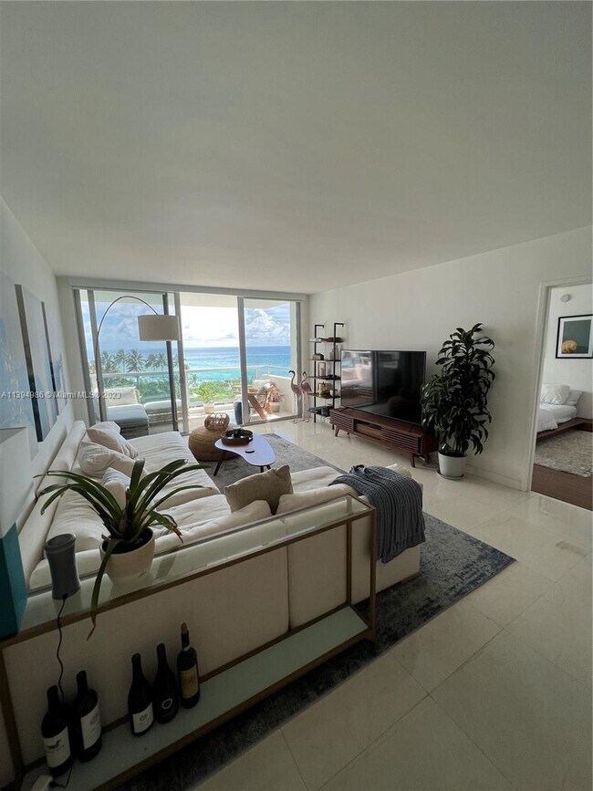 Photo - 5151 Collins Ave Unit 835