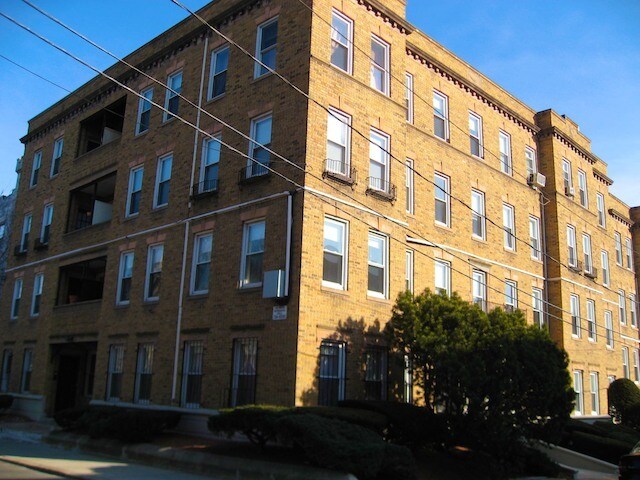 Photo - 317 Allston St