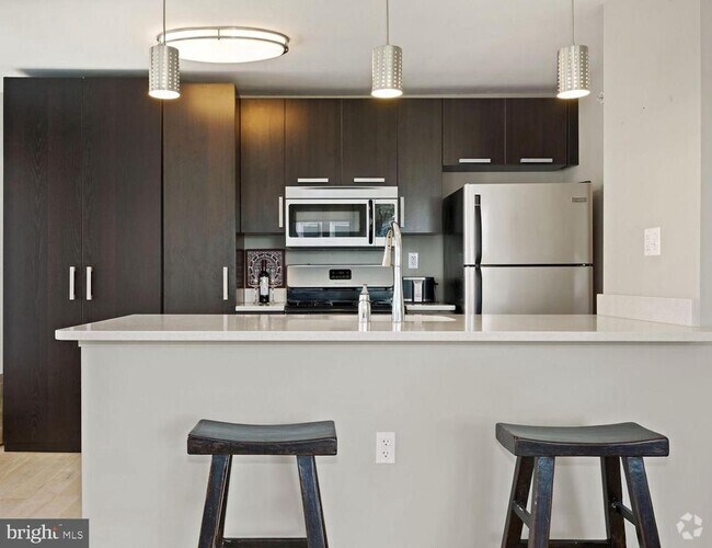 Building Photo - 1101 3rd St SW Unit 404 Rental
