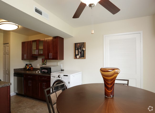 Foto del diseño de interior - Oakton Park Apartments