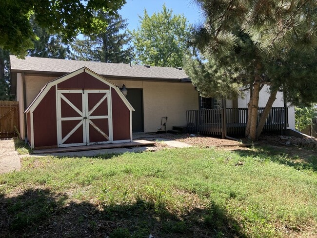 Photo - 5480 Descanso Cir W