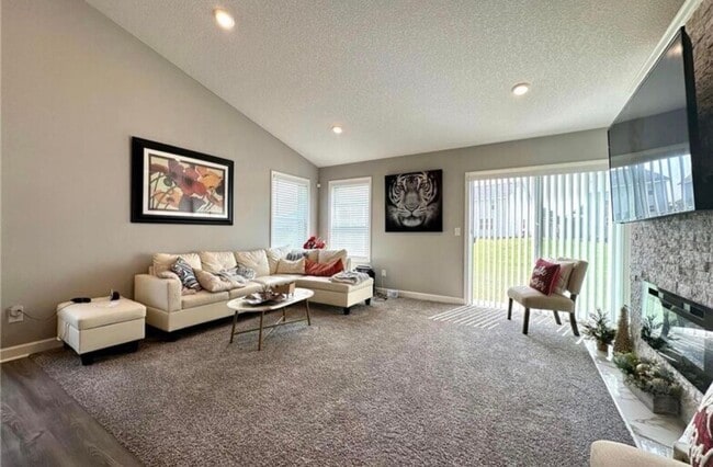 Photo - Stunning 4BR/3BA St Michael Home Available 5/1!