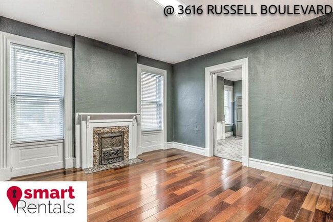 Building Photo - 3616 Russell Blvd Rental