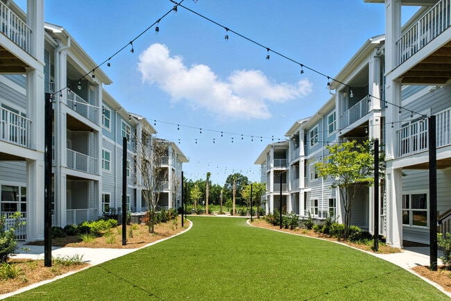 The Willow apartments — community photo