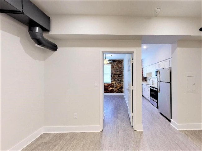 Photo - 1000 King Street